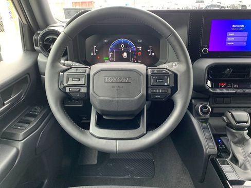 Used 2025 Toyota Land Cruiser 1958 image 17