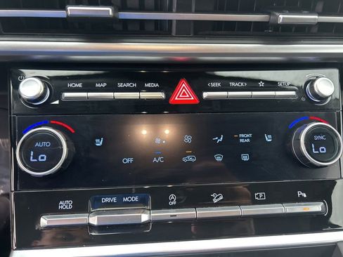 Used 2024 Hyundai Santa Fe SEL FWD image 38