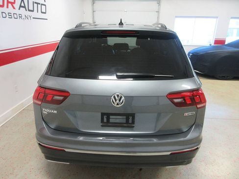 Used 2021 Volkswagen Tiguan SE AWD/4WD image 14
