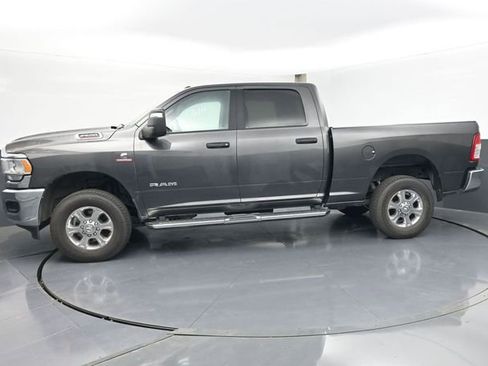 Used 2024 RAM 2500 Big Horn AWD/4WD image 4