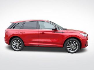 New 2024 Lincoln Corsair Grand Touring video 2