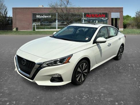 Certified 2021 Nissan Altima 2.5 SL AWD/4WD image 2