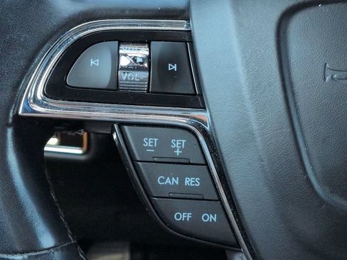 Used 2023 Lincoln Nautilus Reserve FWD image 26