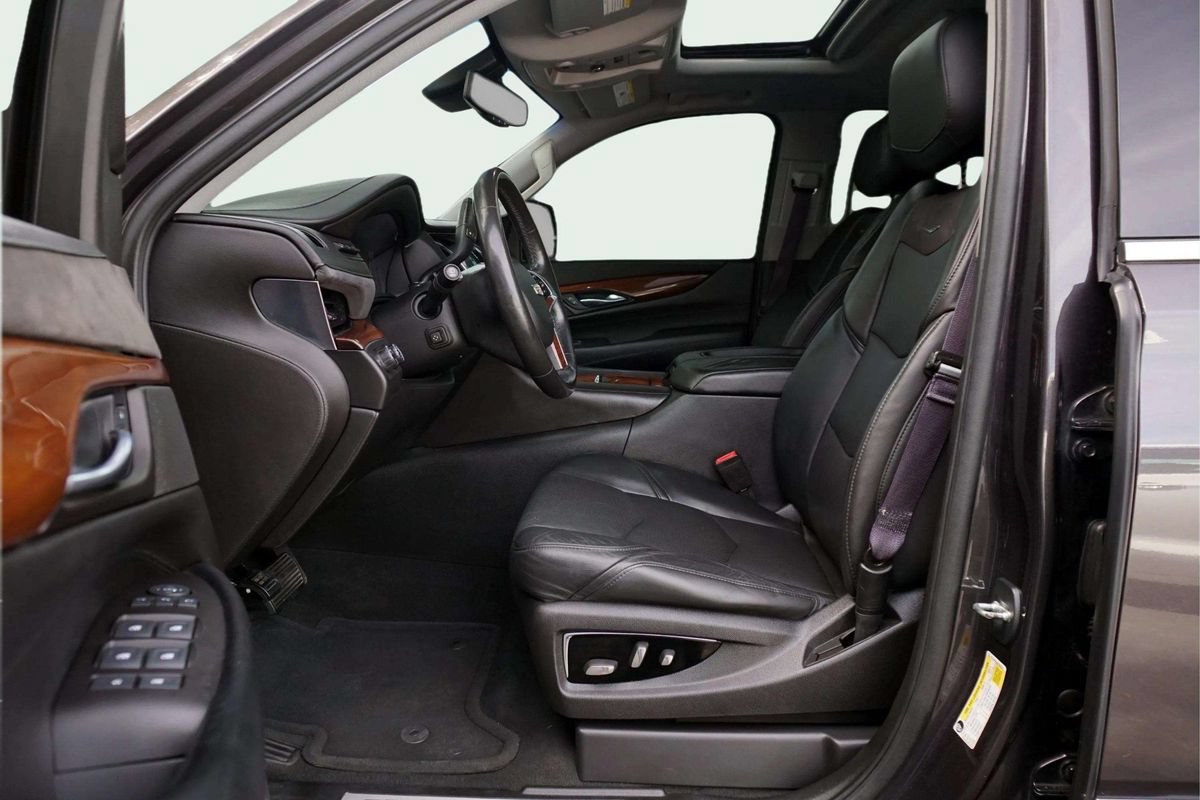 Used 2015 Cadillac Escalade ESV Luxury AWD/4WD image 20