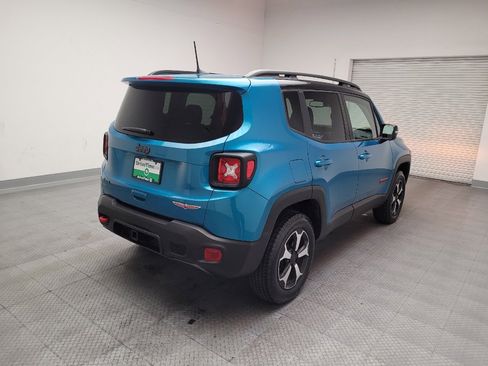 Used 2022 Jeep Renegade Trailhawk w/ Trailer Tow Group image 9