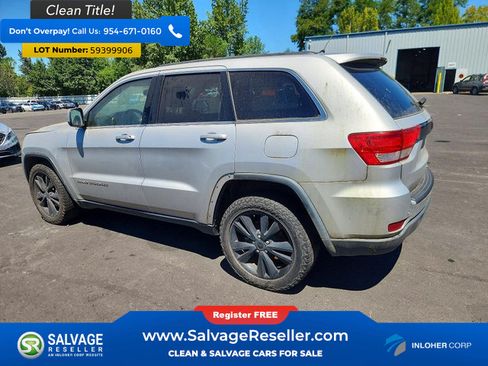 Used 2013 Jeep Grand Cherokee Altitude RWD image 3