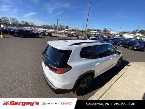 New 2026 GMC Acadia Elevation AWD/4WD image 23