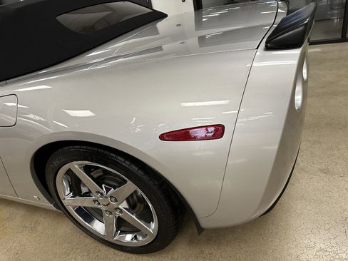 Used 2008 Chevrolet Corvette Convertible w/ Preferred Equipment Group image 38