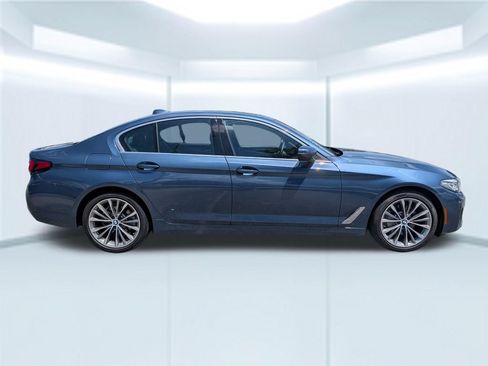 Used 2023 BMW 530i xDrive w/ Premium Package AWD/4WD image 6