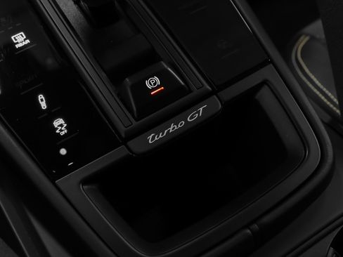 Certified 2022 Porsche Cayenne Turbo GT image 51