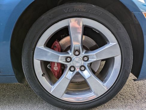 Used 2010 Chevrolet Camaro SS w/ White Stripe Package RWD image 23