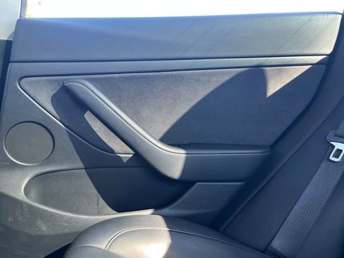 Used 2023 Tesla Model 3 Standard Range RWD image 27
