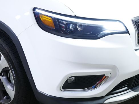 Used 2020 Jeep Cherokee Limited AWD/4WD image 16