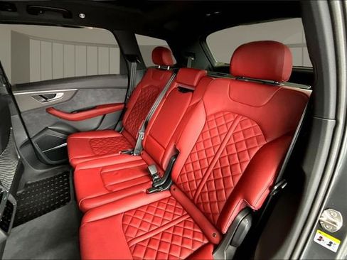 New 2026 Audi SQ7 Premium Plus AWD/4WD image 10