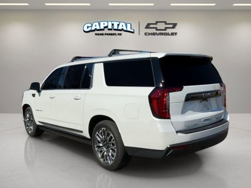 Used 2024 GMC Yukon XL Denali Ultimate image 3