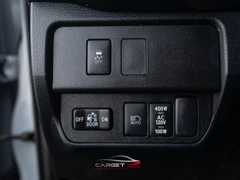 Used 2020 Toyota Tacoma TRD Off-Road image 31