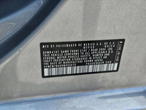 Used 2024 Volkswagen Jetta SE FWD image 23