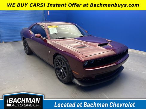 Used 2019 Dodge Challenger R/T Scat Pack w/ Driver Convenience Group RWD image 1