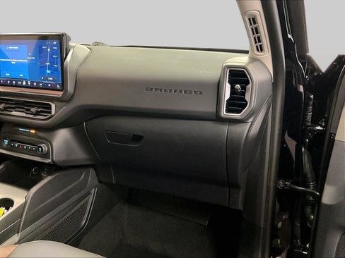 Certified 2025 Ford Bronco Sport Outer Banks w/ Outer Banks Tech Package+ image 15