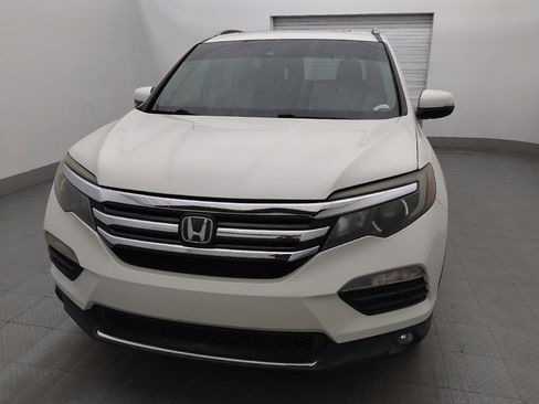 Used 2017 Honda Pilot Touring image 15