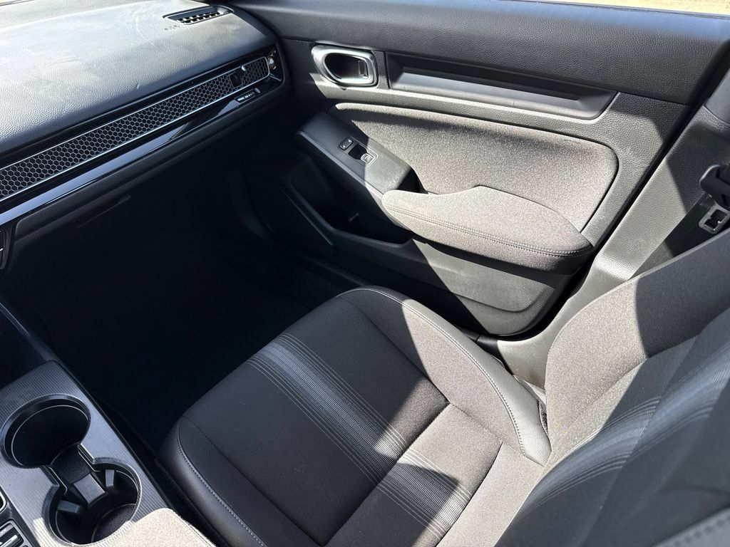 Used 2024 Honda Civic Sport image 14