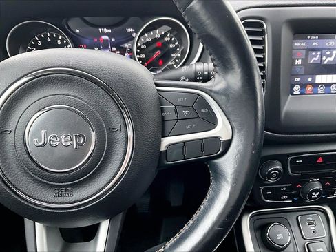 Used 2018 Jeep Compass Latitude w/ Popular Equipment Group image 17