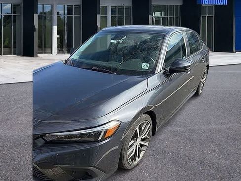 Used 2023 Honda Civic Touring image 1