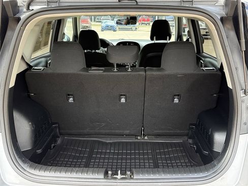 Used 2023 Kia Soul LX w/ LX Technology Package image 28