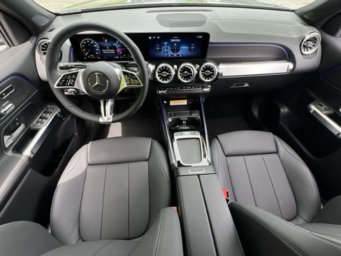 New 2026 Mercedes-Benz GLB 250 4MATIC image 13
