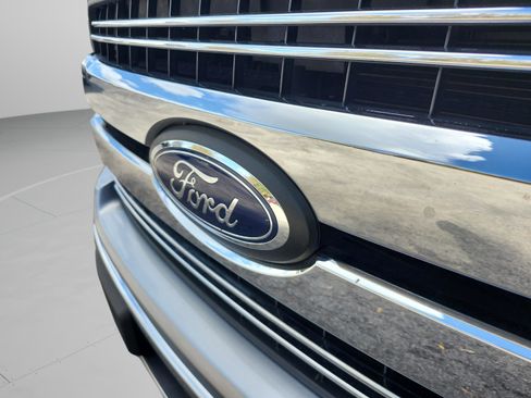 Certified 2020 Ford F150 Lariat image 30
