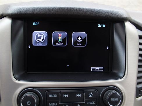 Used 2018 GMC Yukon Denali w/ Denali Ultimate Package AWD/4WD image 12