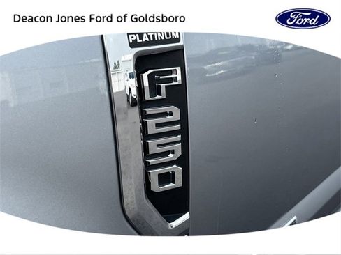 Used 2020 Ford F250 Platinum image 15