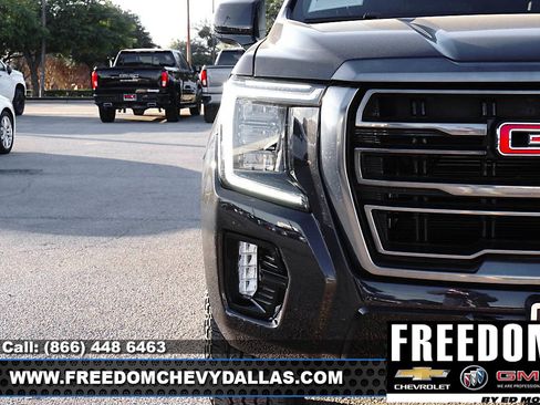 Used 2024 GMC Yukon XL AT4 image 45