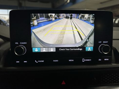 Used 2024 Honda CR-V Sport image 12