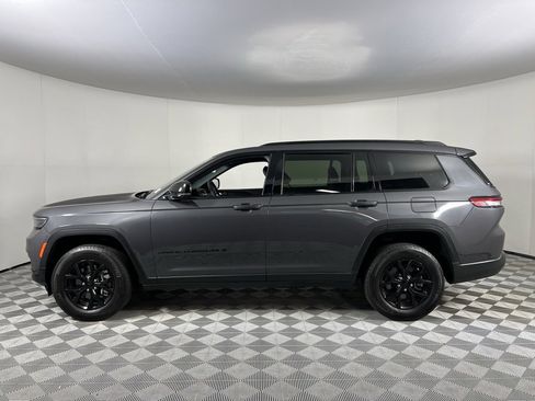 Certified 2025 Jeep Grand Cherokee L Altitude image 10