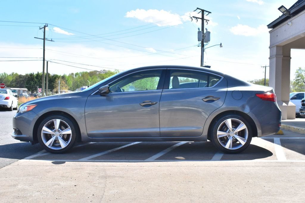 Used 2014 Acura ILX w/ Technology Package FWD image 5