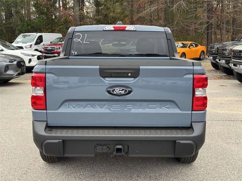 New 2025 Ford Maverick XLT w/ Equipment Group 301A image 21