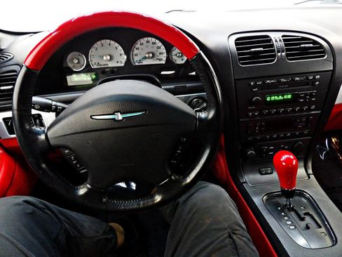 Used 2004 Ford Thunderbird RWD image 13