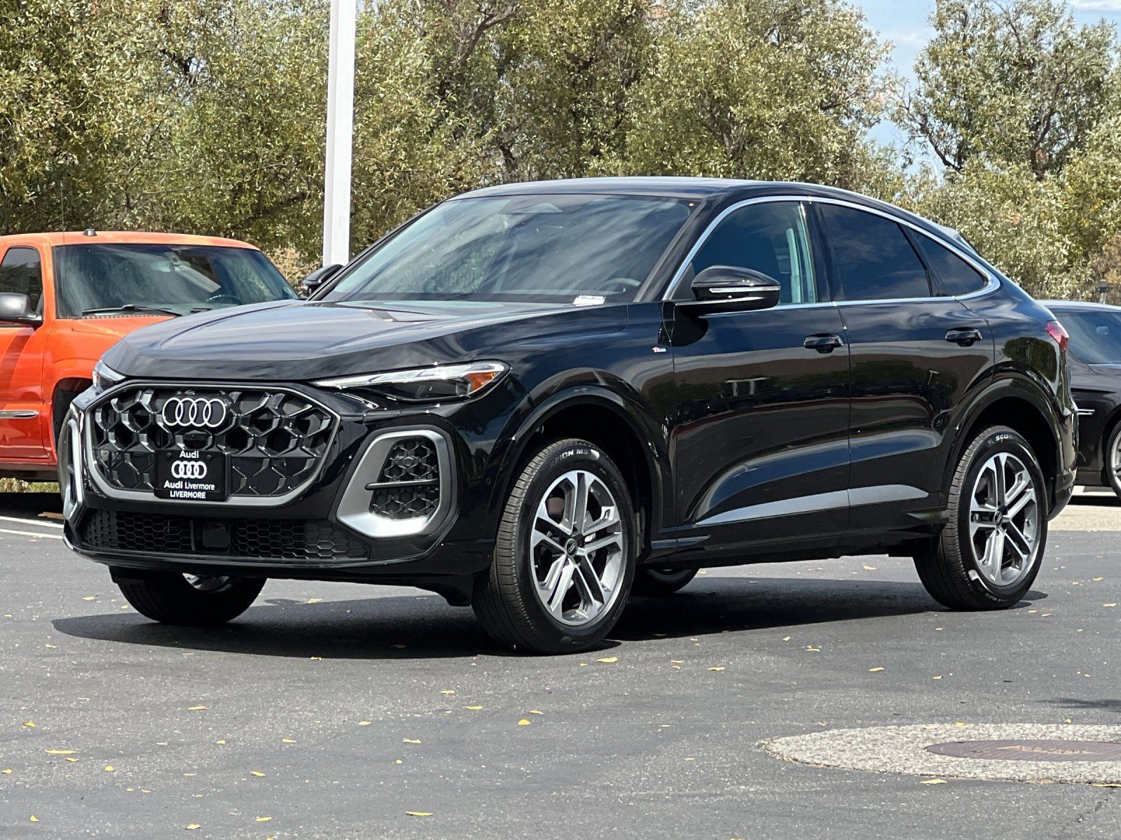 New 2026 Audi Q5 Premium AWD/4WD image 2