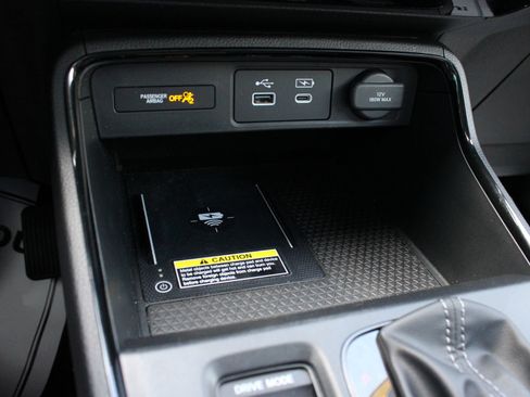 Used 2025 Honda CR-V EX-L image 45