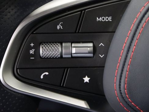 Used 2023 Genesis GV70 2.5T w/ Sport Prestige Package AWD/4WD image 21