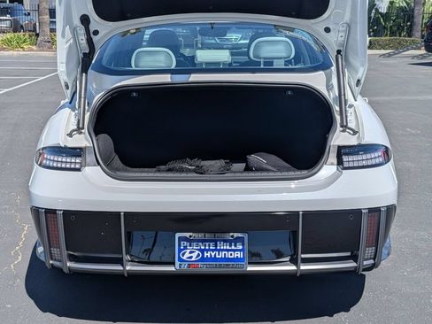 Used 2025 Hyundai Ioniq 6 SEL RWD image 32