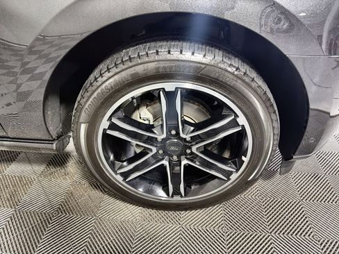 Used 2019 Ford Expedition Limited w/ Equipment Group 303A image 12