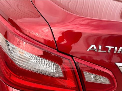 Used 2018 Nissan Altima 2.5 S w/ S Convenience Package image 33