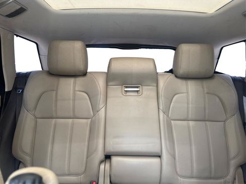 Used 2015 Land Rover Range Rover Sport HSE AWD/4WD image 12