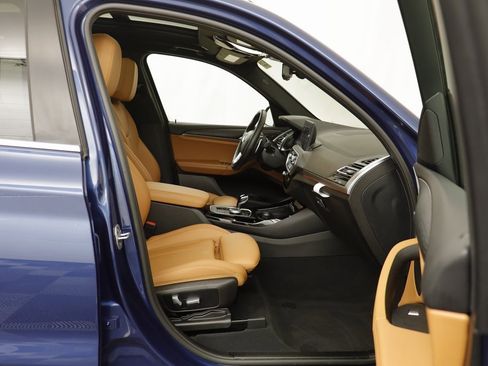 Certified 2023 BMW X3 xDrive30i w/ Premium Package image 18