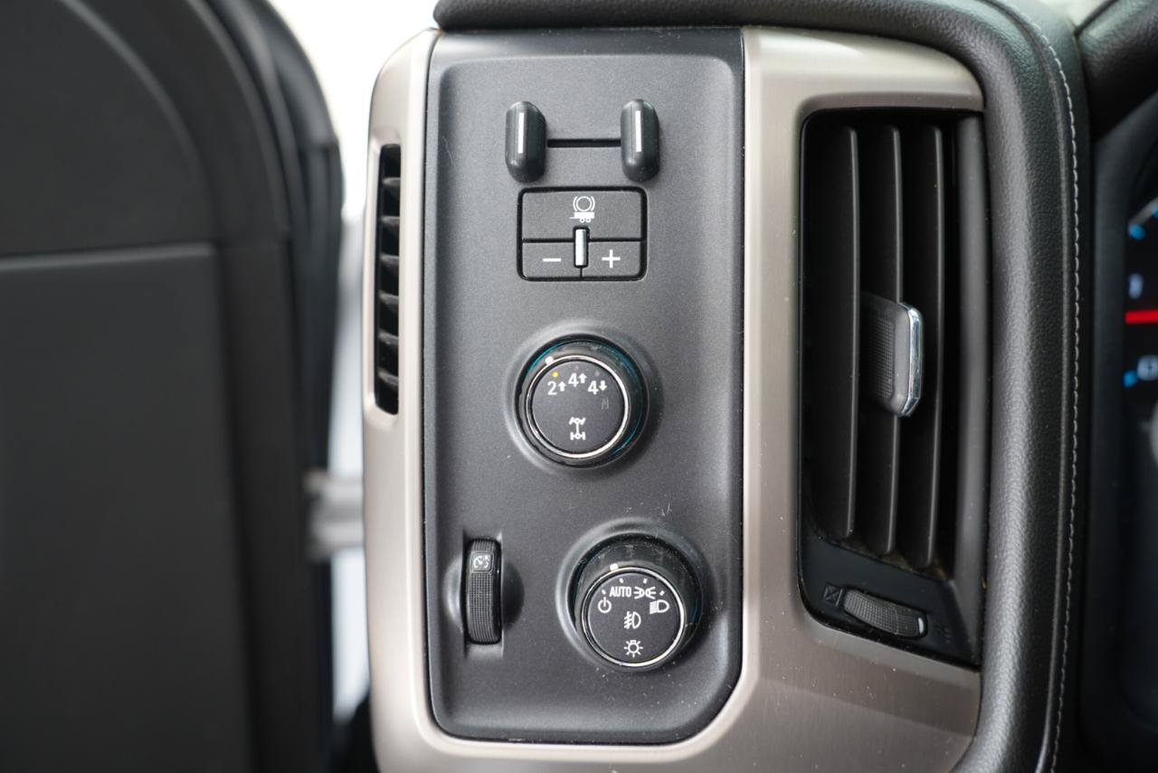 Used 2019 GMC Sierra 2500 Denali w/ Duramax Plus Package AWD/4WD image 17
