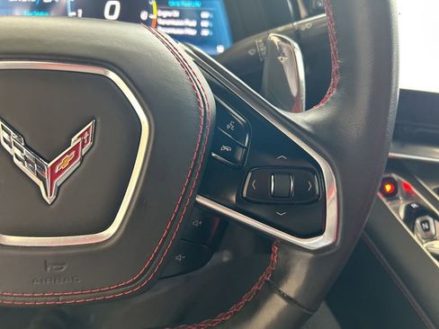 Used 2025 Chevrolet Corvette Stingray Convertible w/ Z51 Performance Package image 40