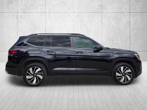 Used 2026 Volkswagen Atlas SE AWD/4WD image 6