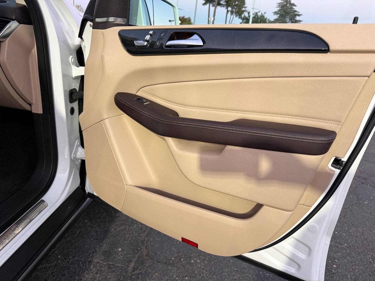 Used 2017 Mercedes-Benz GLE 350 image 14